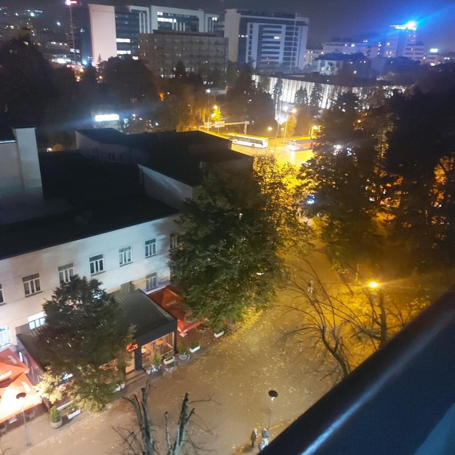 Apartman Pozoriste Penthaus 巴尼西卢卡 外观 照片