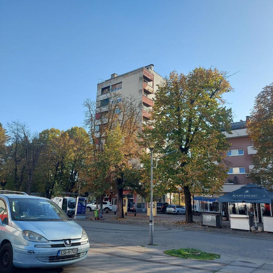 Apartman Pozoriste Penthaus 巴尼西卢卡 外观 照片