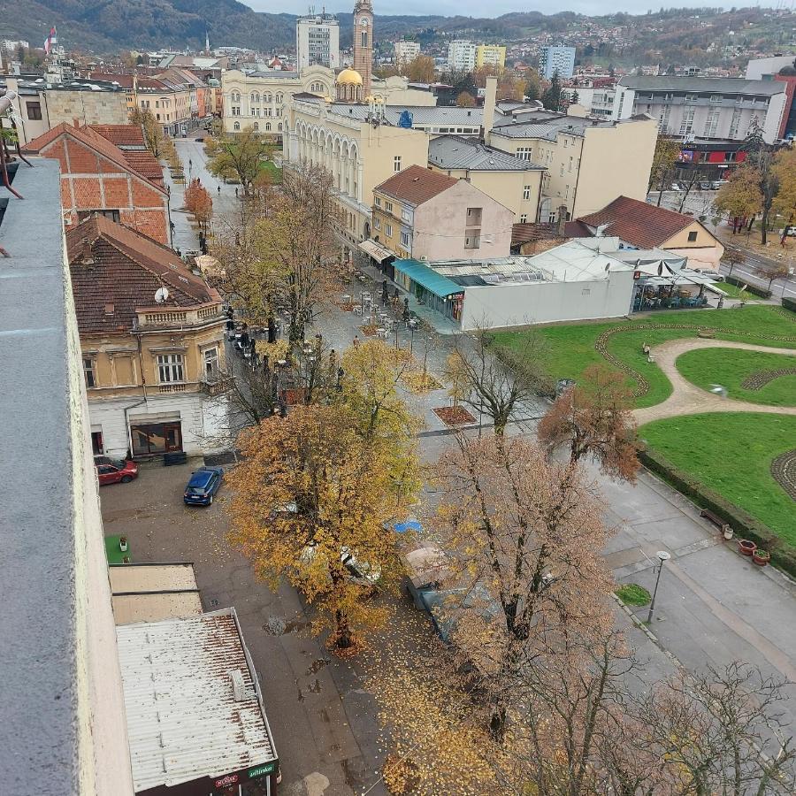 Apartman Pozoriste Penthaus 巴尼西卢卡 外观 照片