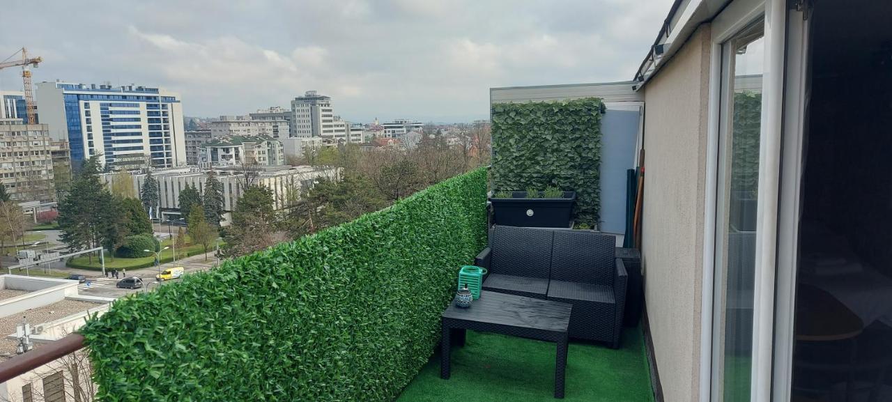 Apartman Pozoriste Penthaus 巴尼西卢卡 外观 照片